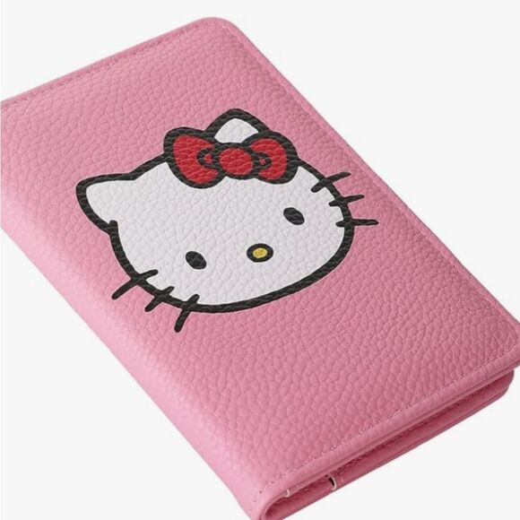 Hello Kitty Passport Wallet - Picture 5 of 12